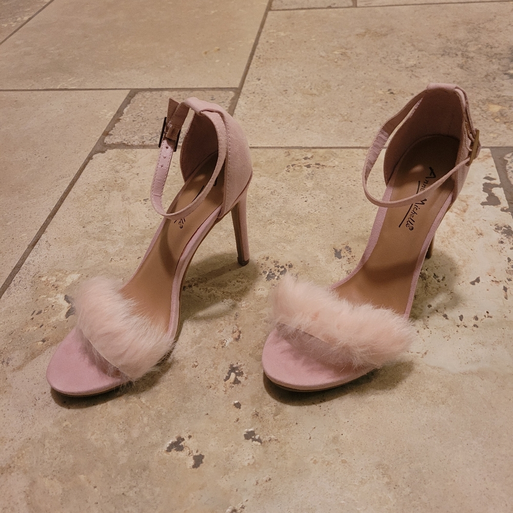 Anne Michelle True Love Pink fur heels